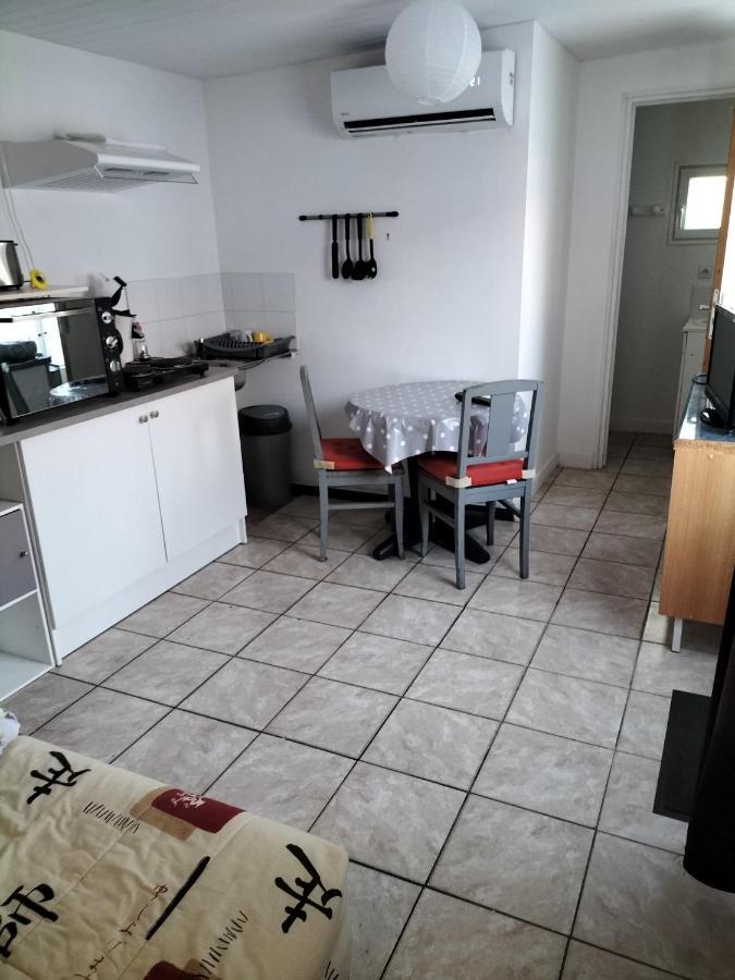 Maisonnee Avec Une Chambre Saint-Michel-en-l'Herm 外观 照片